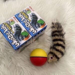 NWT Weazel ball dog/cat interactive rolling toy